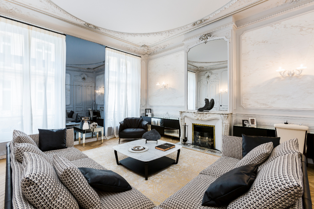Historic Apartment For Sale in Golden Triangle, Paris